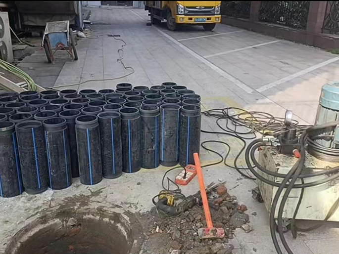 江城PE置换管厂家 DN315置换管 非开挖管短管置换
